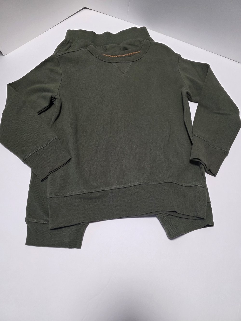 Boys' Size 6-7 Classic Crewneck Sweatshirt and Jogger Set - Black & Olive - Picture 4 of 11